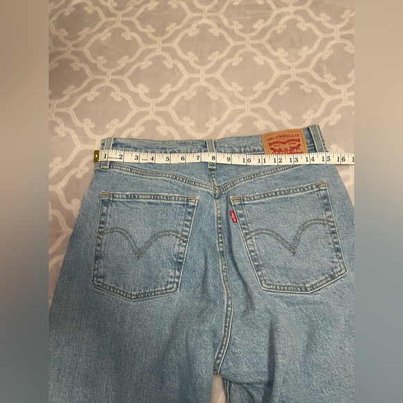 Women’s Levi’s ribcage straight jeans, size 30. Excellent condition. - Picture 4 of 7